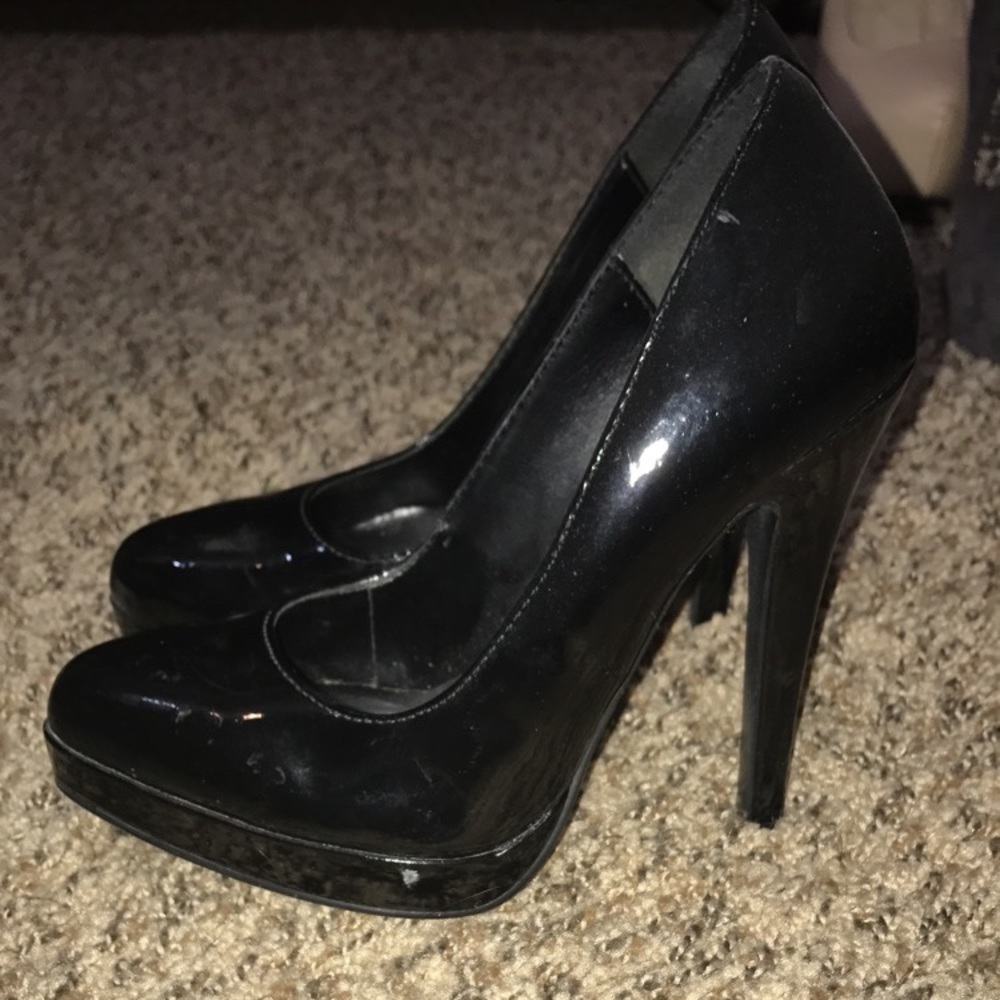 Black heels